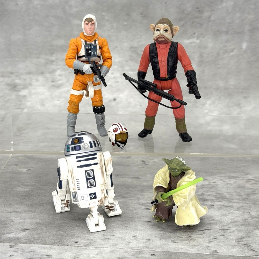 Star Wars Action Figures lot of 4 Luke Skywalker, Yoda, R2-D2 & Nien Nunb